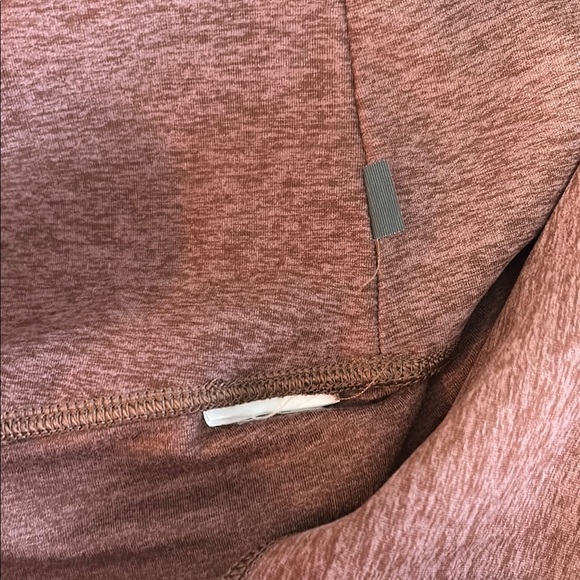 Vuori Clean Elevation DreamKnit Leggings – Hazelnut Heather – Excellent - Picture 10 of 10